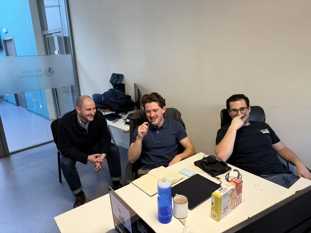 643FEDC2 435D 4DC3 AF1E 7648ED892863 1 105 c